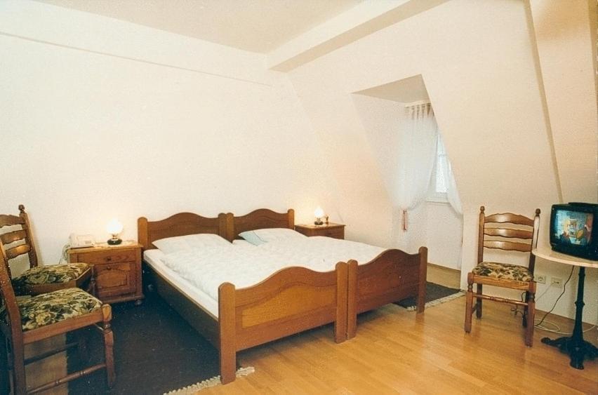 Hotel Zum Pfalzgrafen Heidelberg Cameră foto
